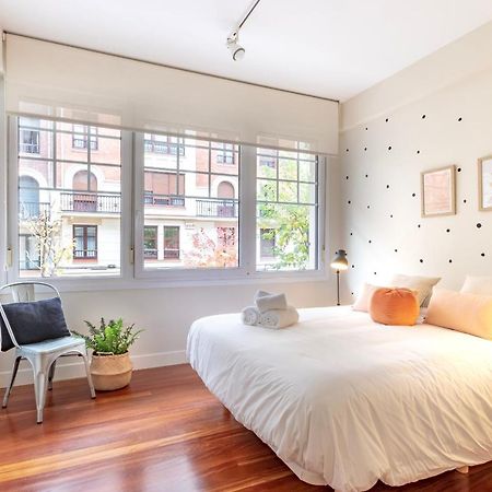 Gran Apartamento Con Estilo En El Centro De بلباو المظهر الخارجي الصورة